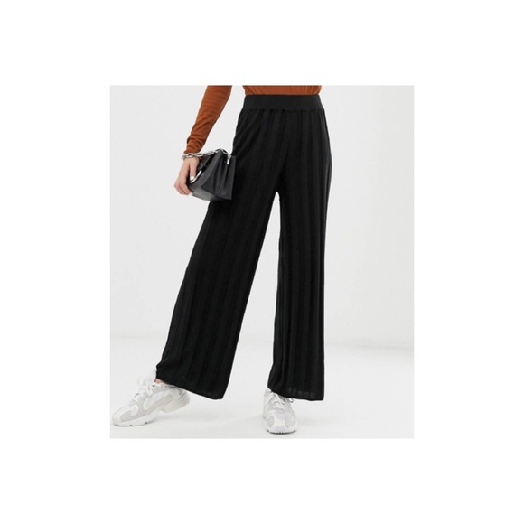 ASOS design knitted wide leg pants with deep rib - Picture 2 of 3